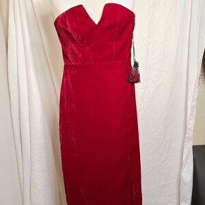 #117 H and M Red Velvet mini dress with detachable straps Size 4 prom formal